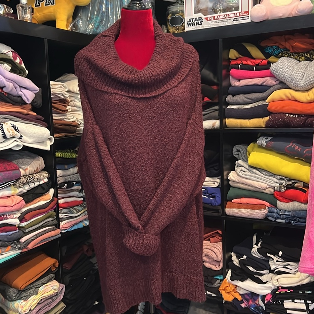 #165. Oversized burgundy sweater 🪬 2x